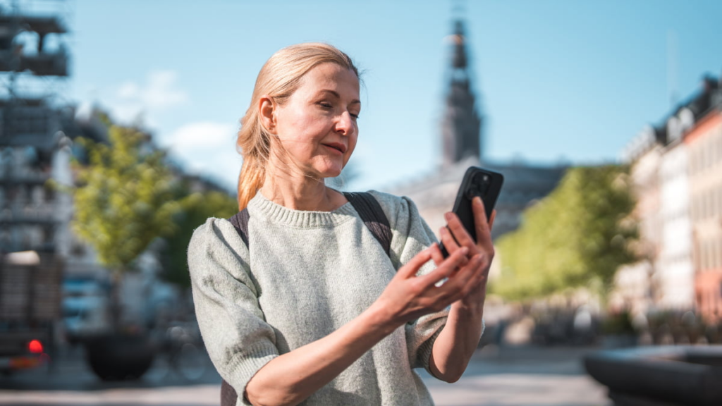 Exploring Local Gems: Apps to Discover Hidden Spots in Your City 2 Exploring Local Gems