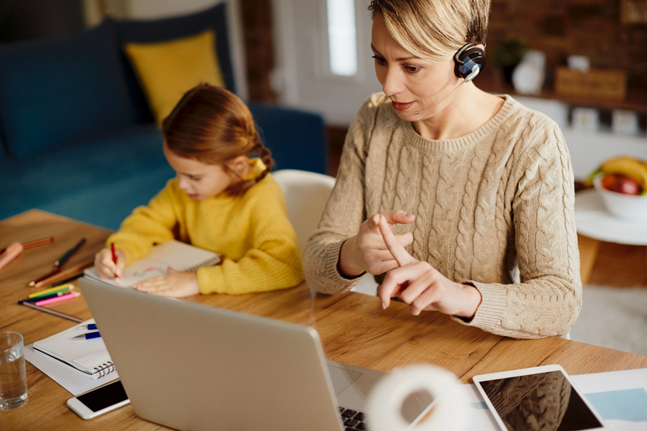 Free Online Childcare Courses: Explore Your Options 2 Free online childcare courses