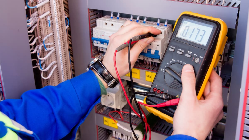 Free Electrician Course: Learn, Get Certified & Boost Your Career 5 Kostenloser Elektriker-Kurs