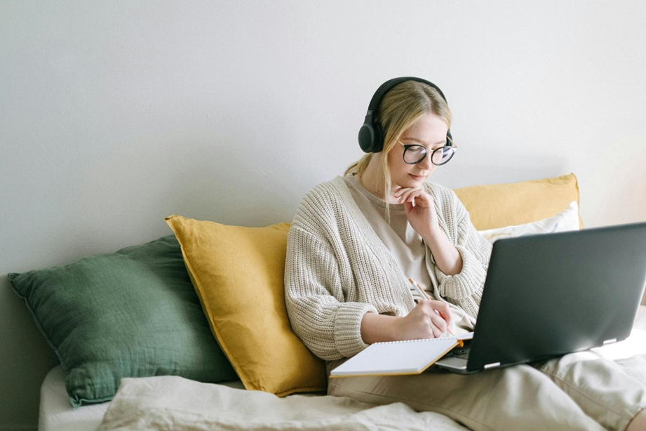 Digitale Lehrlingsausbildung: Plattformen, die Lernende mit qualifizierten Mentoren verbinden 1 Digitale Lehrlingsausbildung